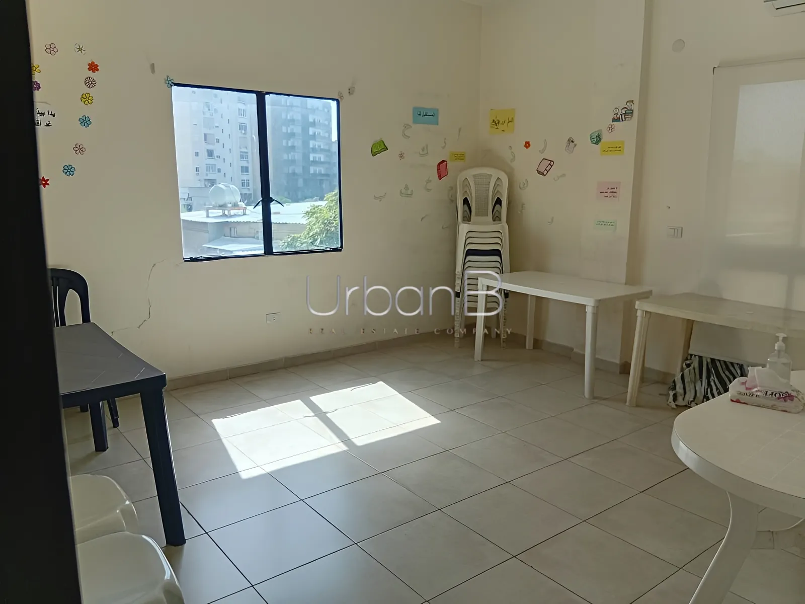 Office for rent in Baouchriyeh