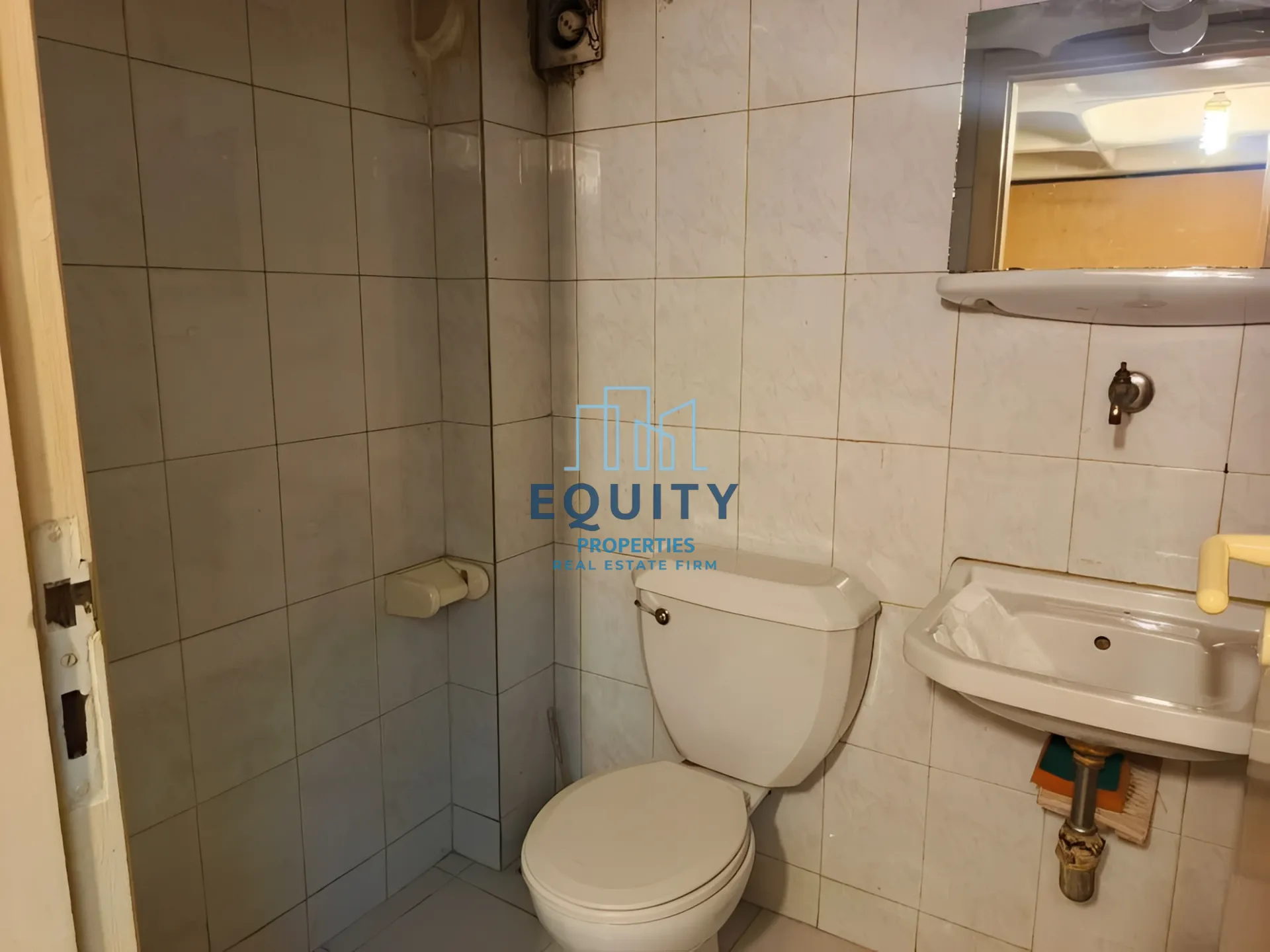 Shop for rent in Jdeideh, Lebanon