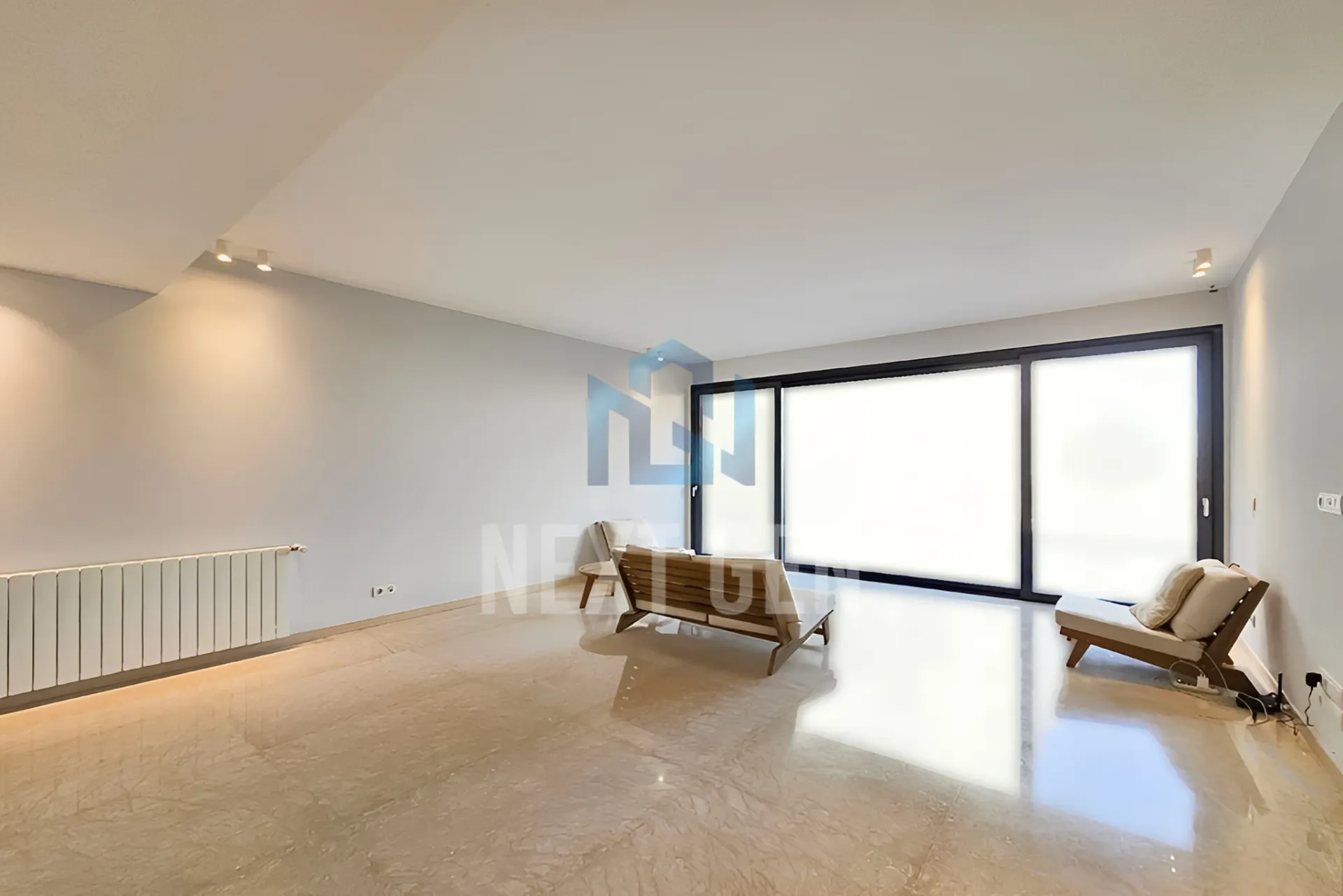 Apartment for sale in Achrafieh, Beirut, Lebanon - 2 bed, 4 bath