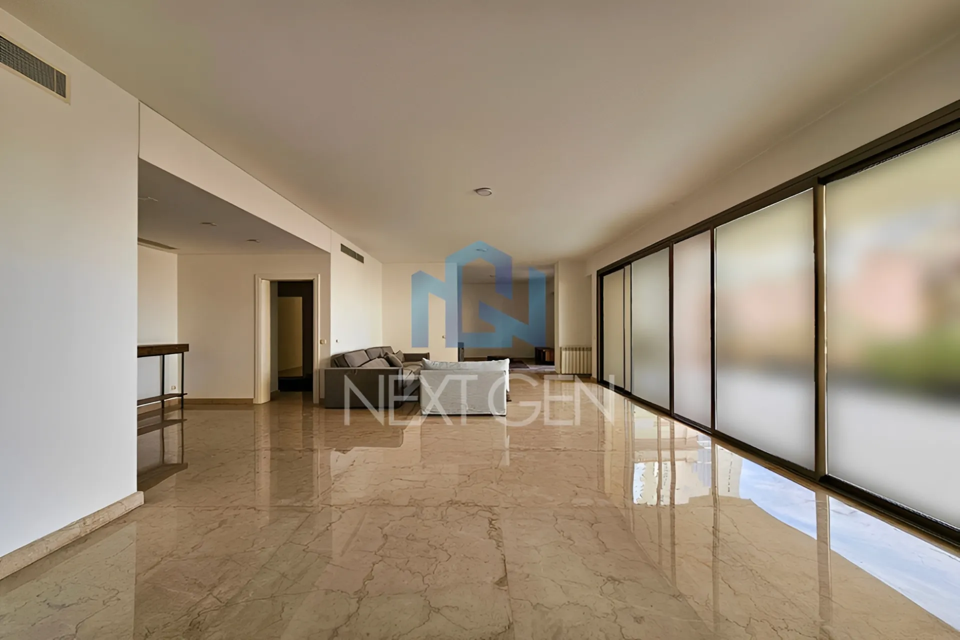 Apartment for rent in Achrafieh, Beirut, Lebanon - 3 bed, 5 bath
