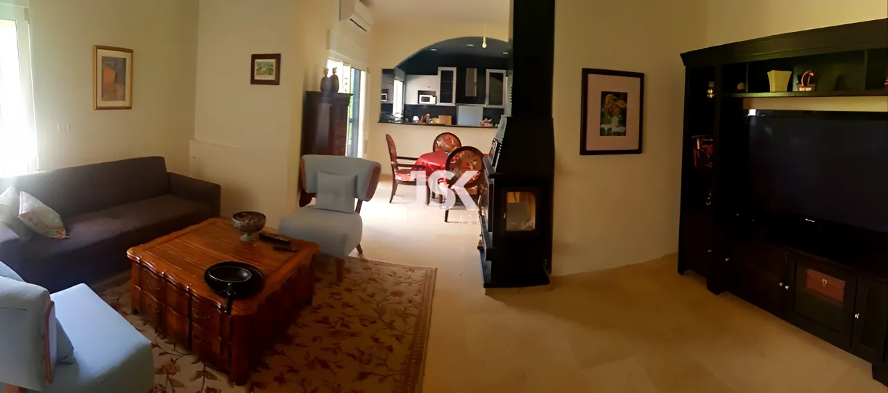 Building for Sale in Faitroun