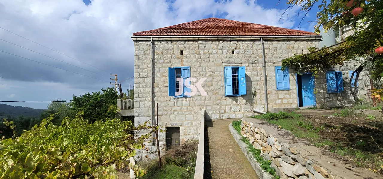 Villa for Sale in Ghbaleh