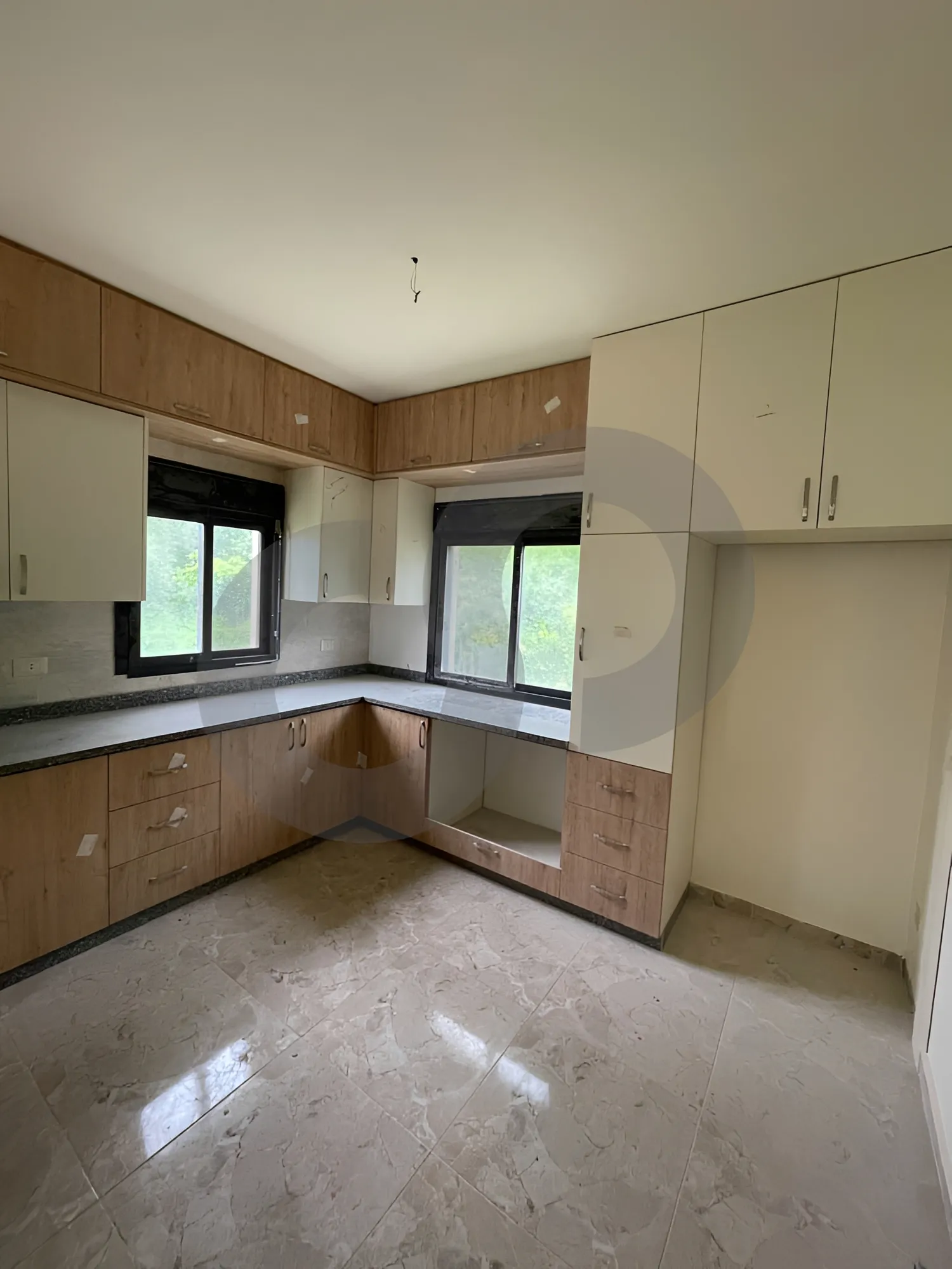 Apartment for Sale in Okaibeh
