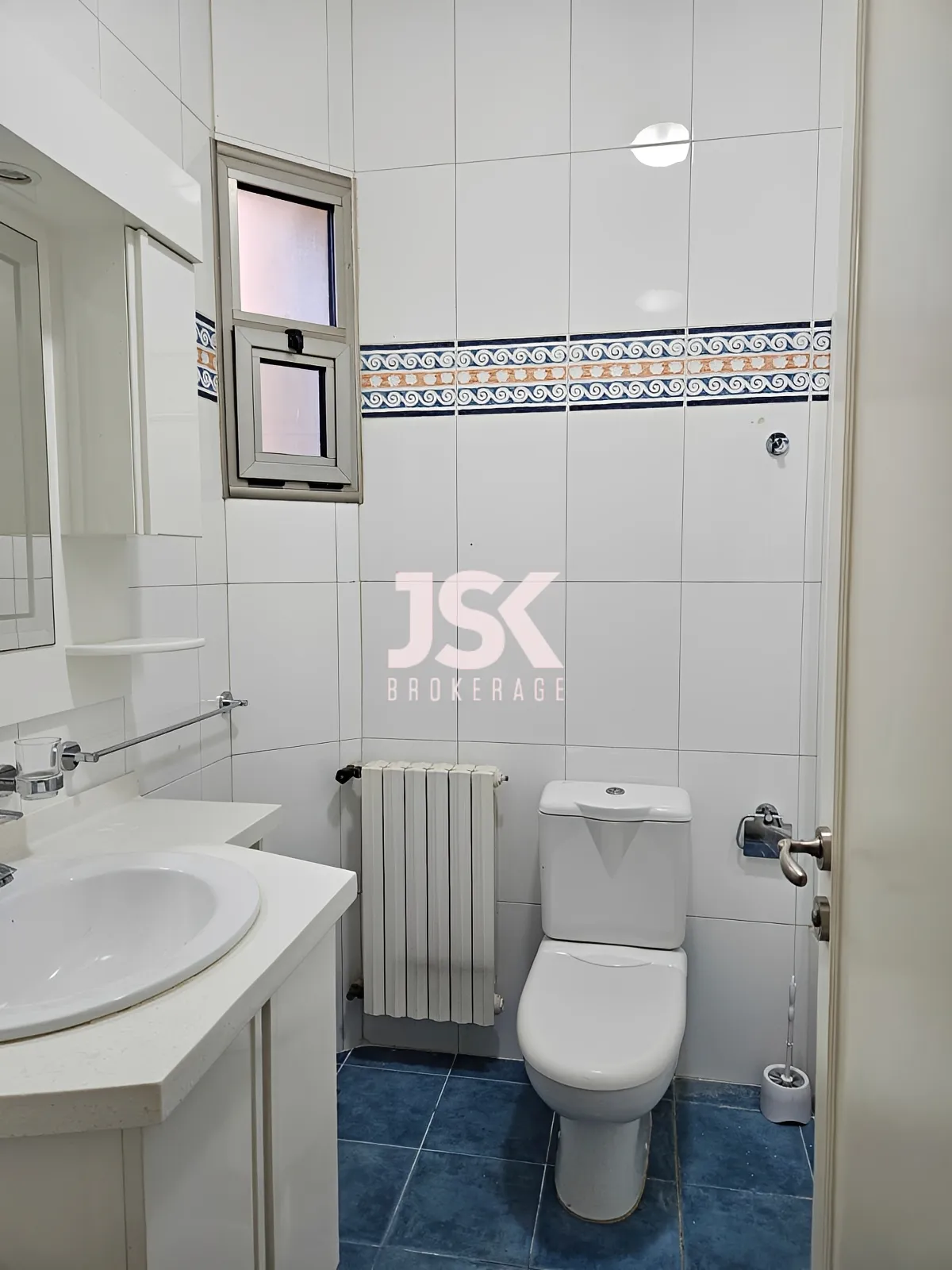 Apartment for Rent in Baabdat
