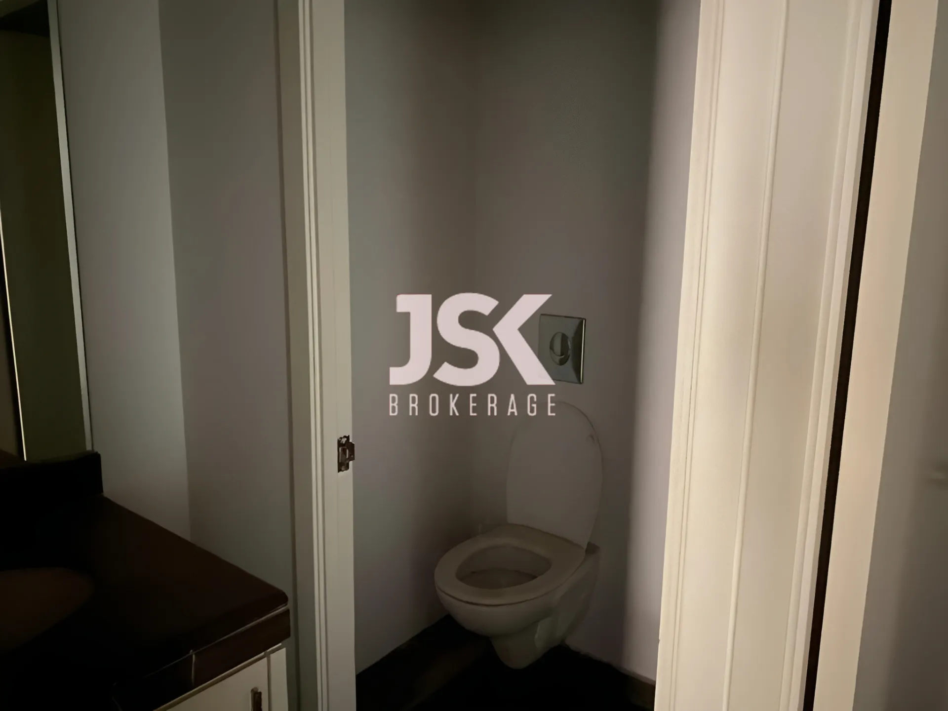Office for Rent in Tabariss, Achrafieh, Beirut, Lebanon