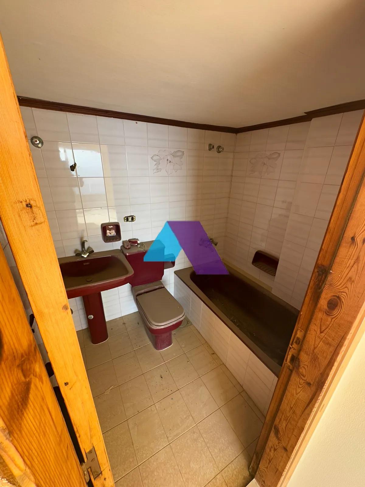 Apartment for Sale in Ras Osta