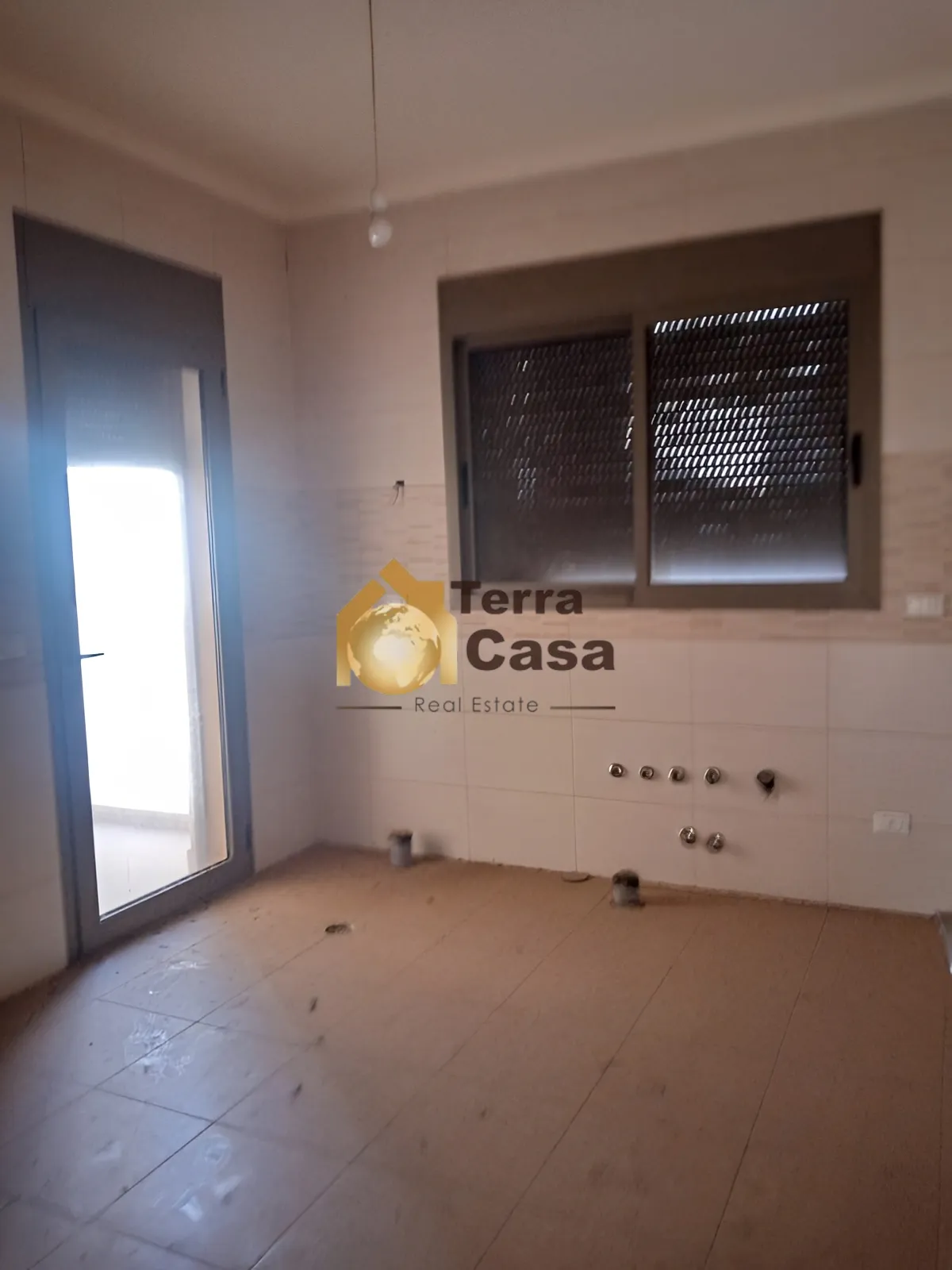 Apartment for Sale in Maalaka - 3 bed, 3 bath