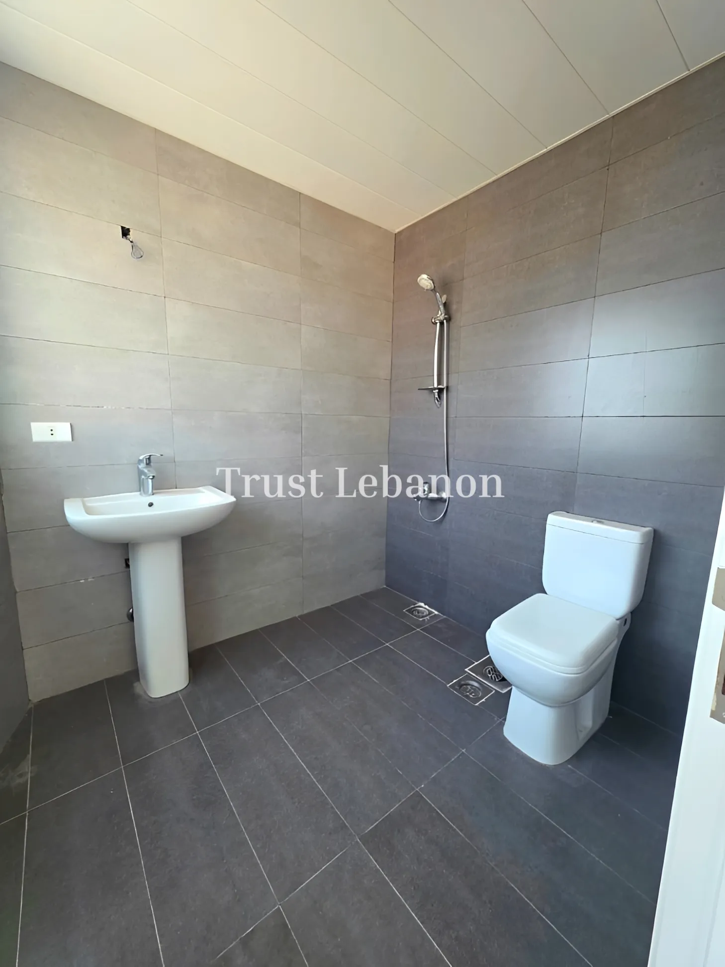 Apartment for sale in Dbayeh