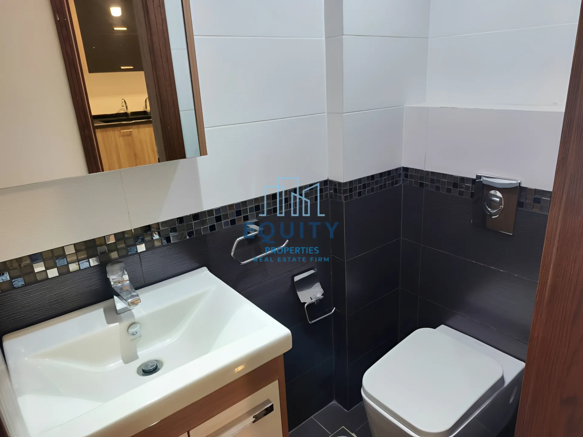 Apartment for Sale in Jdeideh - 3 bed, 4 bath