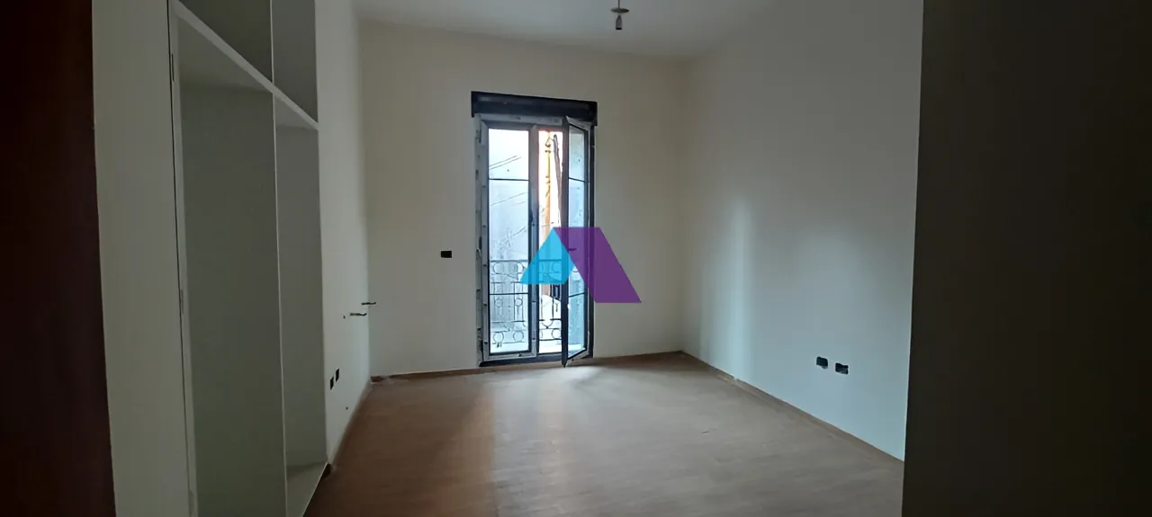 Apartment for Sale in Achrafieh - 3 bed, 4 bath