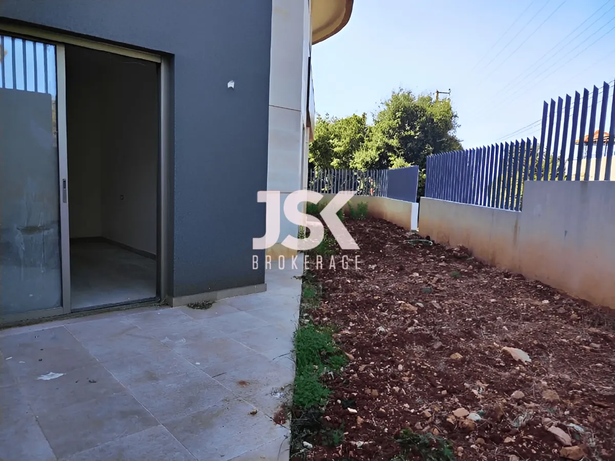 Apartment for Sale in Ballouneh, Lebanon