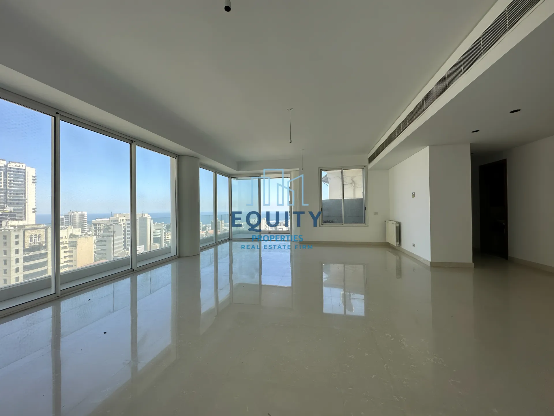 Apartment for Sale in Ashrafieh - 3 bed, 4 bath