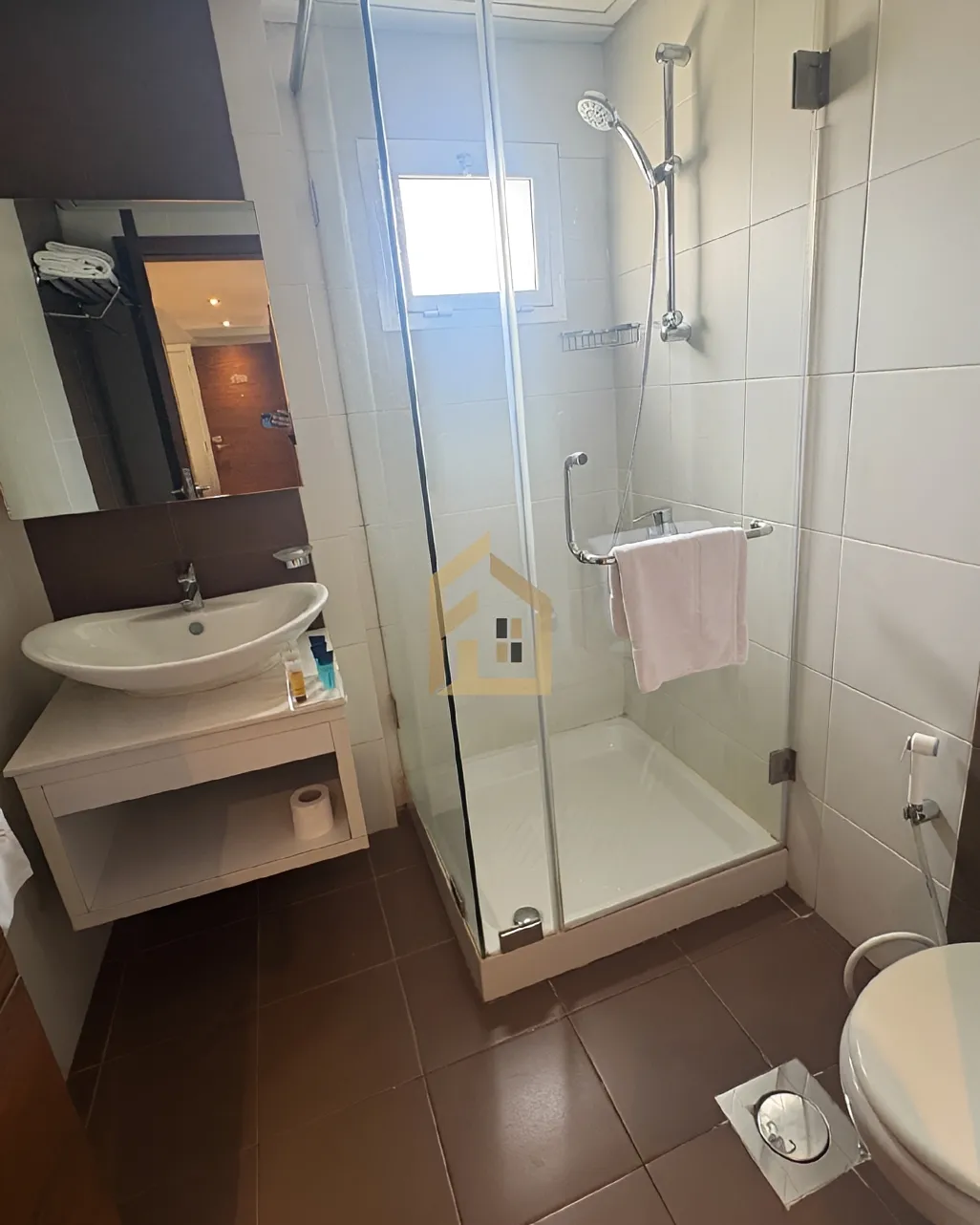 Apartment for rent in Raoucheh, Beirut, Lebanon