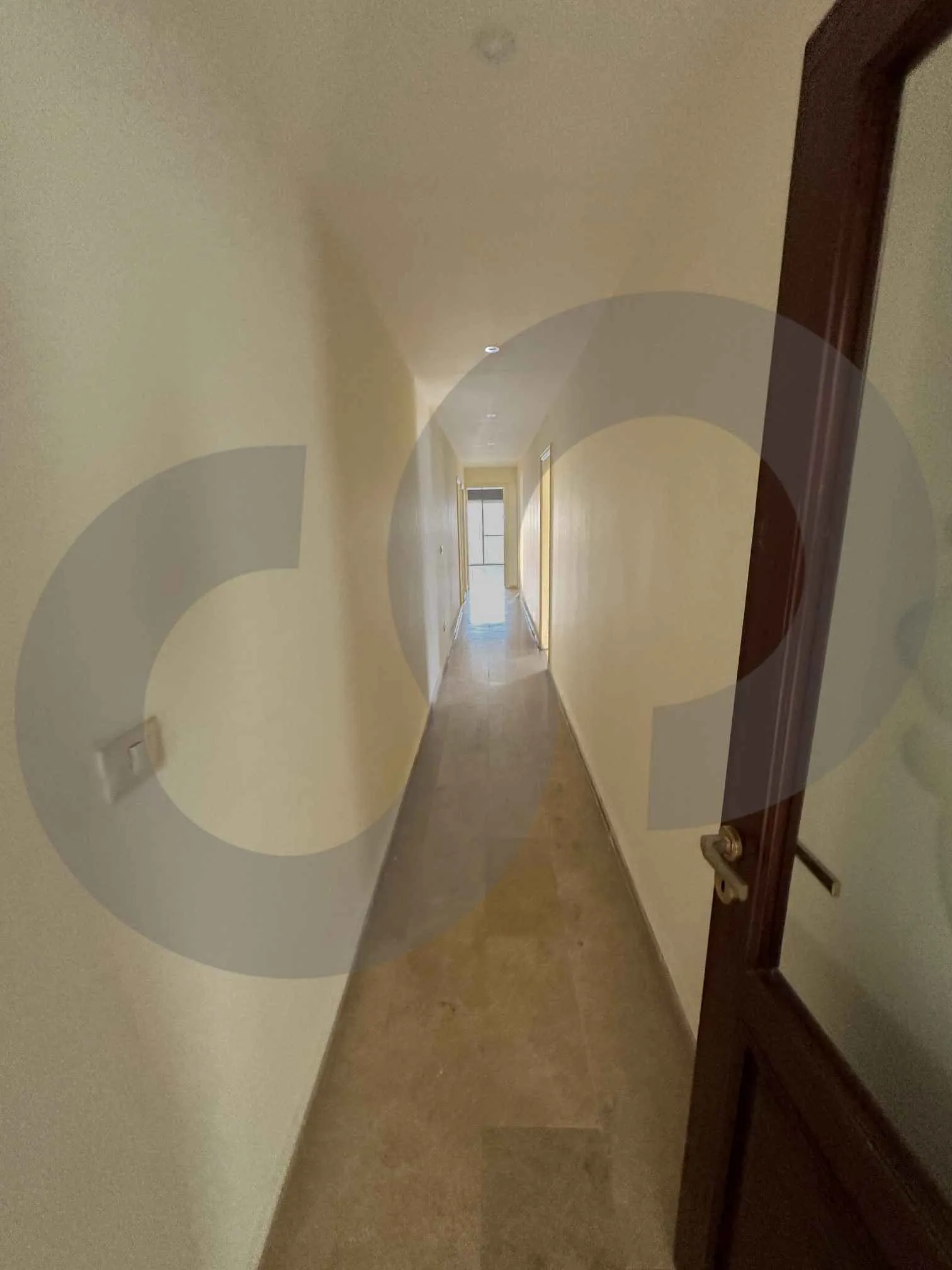 Commercial Property for Rent in Mina