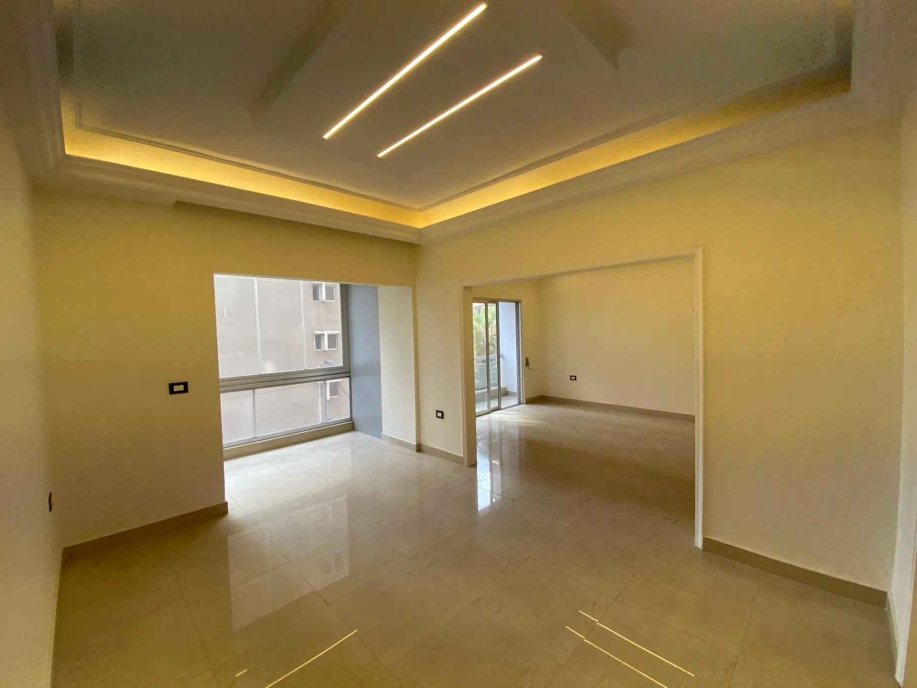 Apartment for sale in Raoucheh, Beirut, Lebanon
