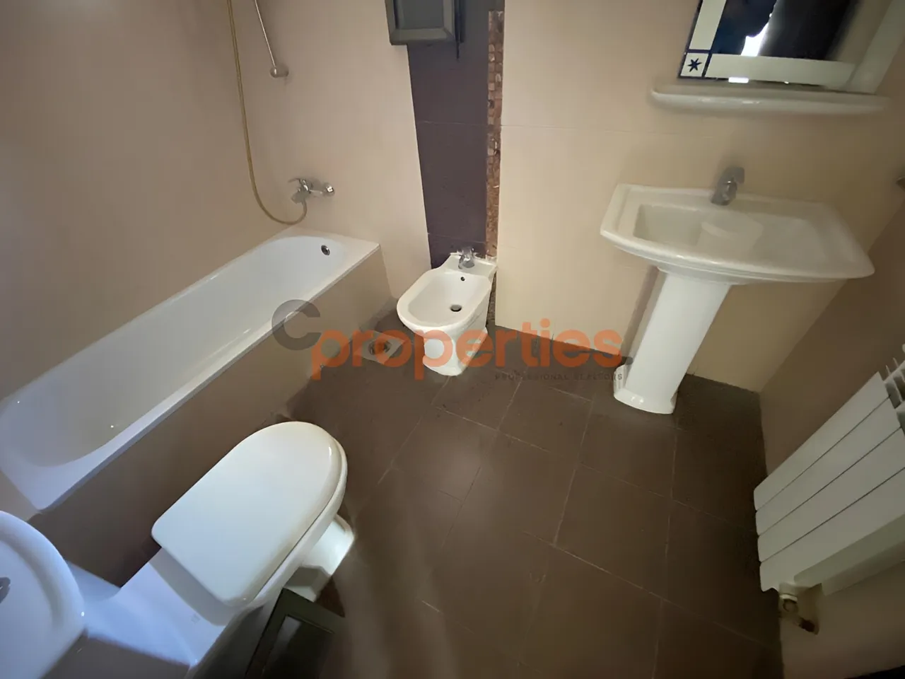Apartment for Rent in Ain Najm