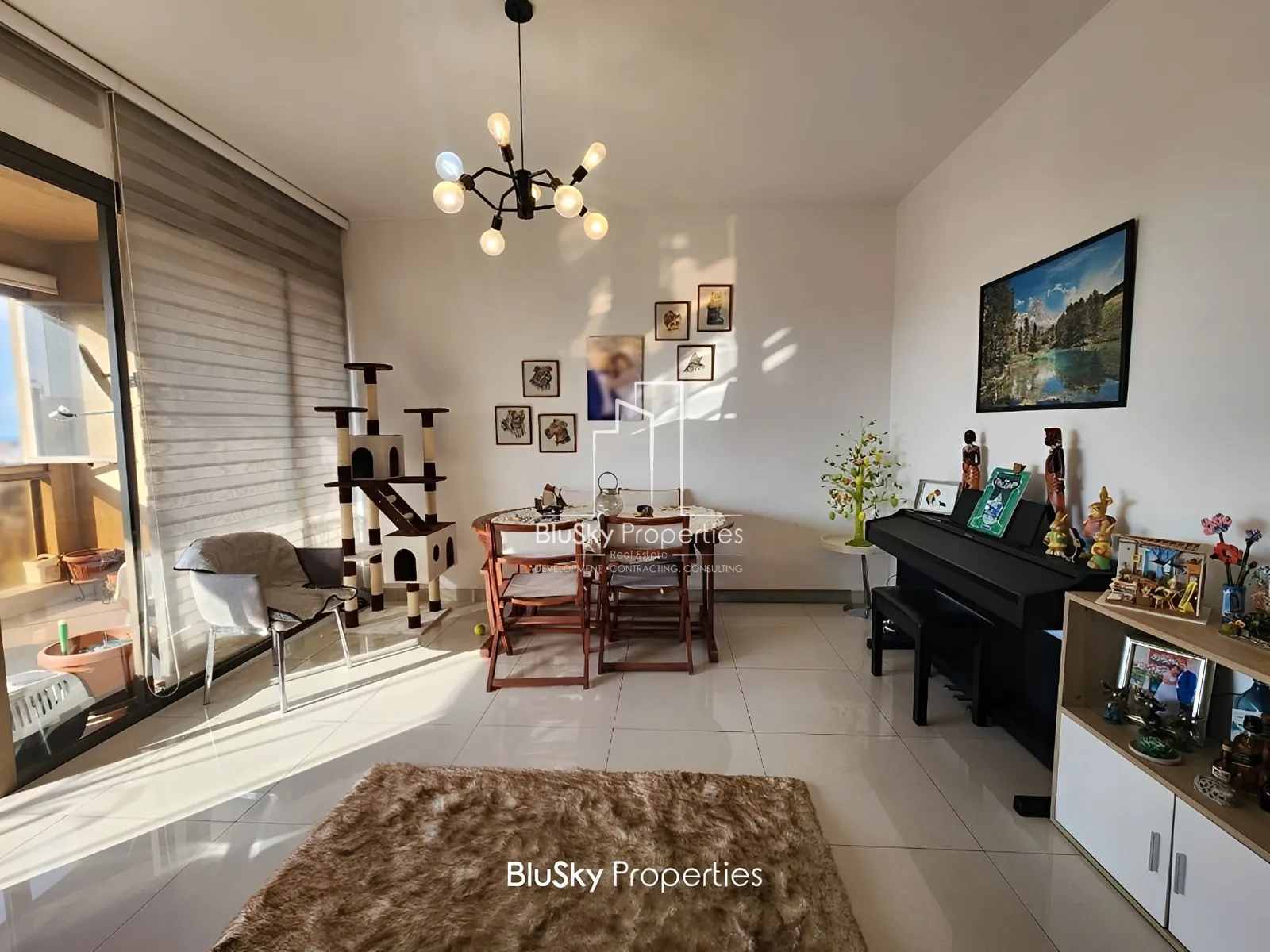 Apartment for Sale in Jdeideh - 3 bed, 3 bath
