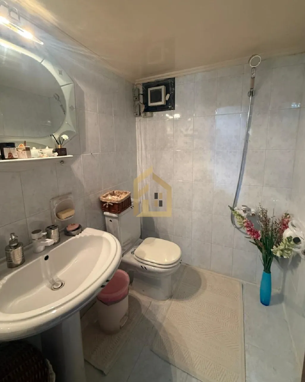 Apartment for sale in Ballouneh, Lebanon