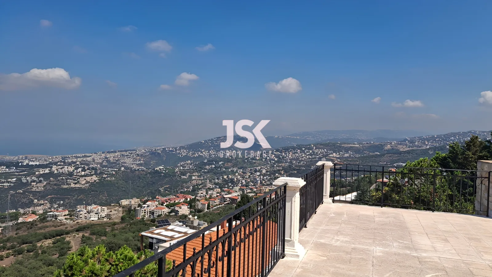 Villa for Sale in Bmekkine