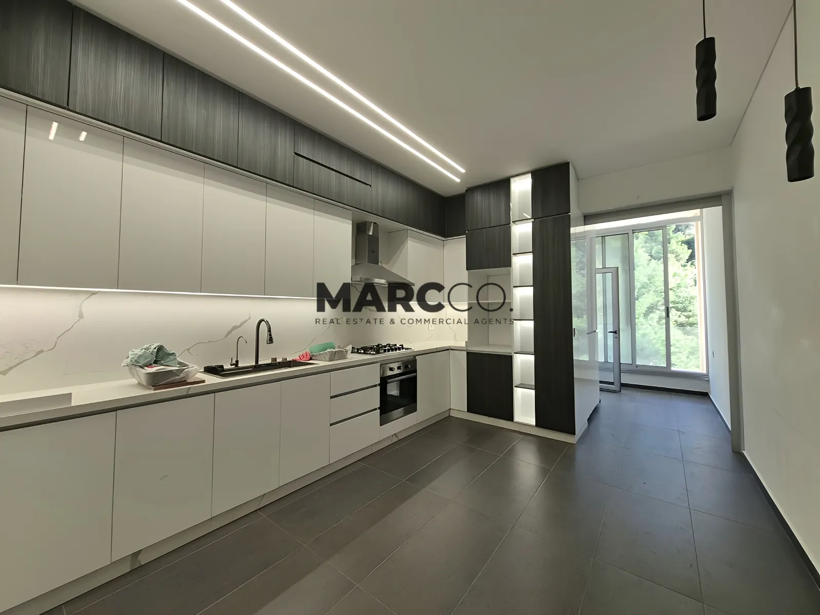 Apartment for sale in Bayada