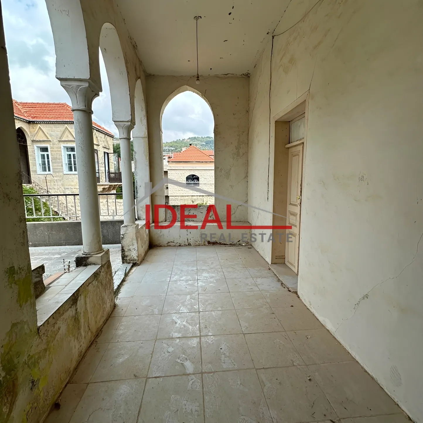 House for sale in Gharifeh