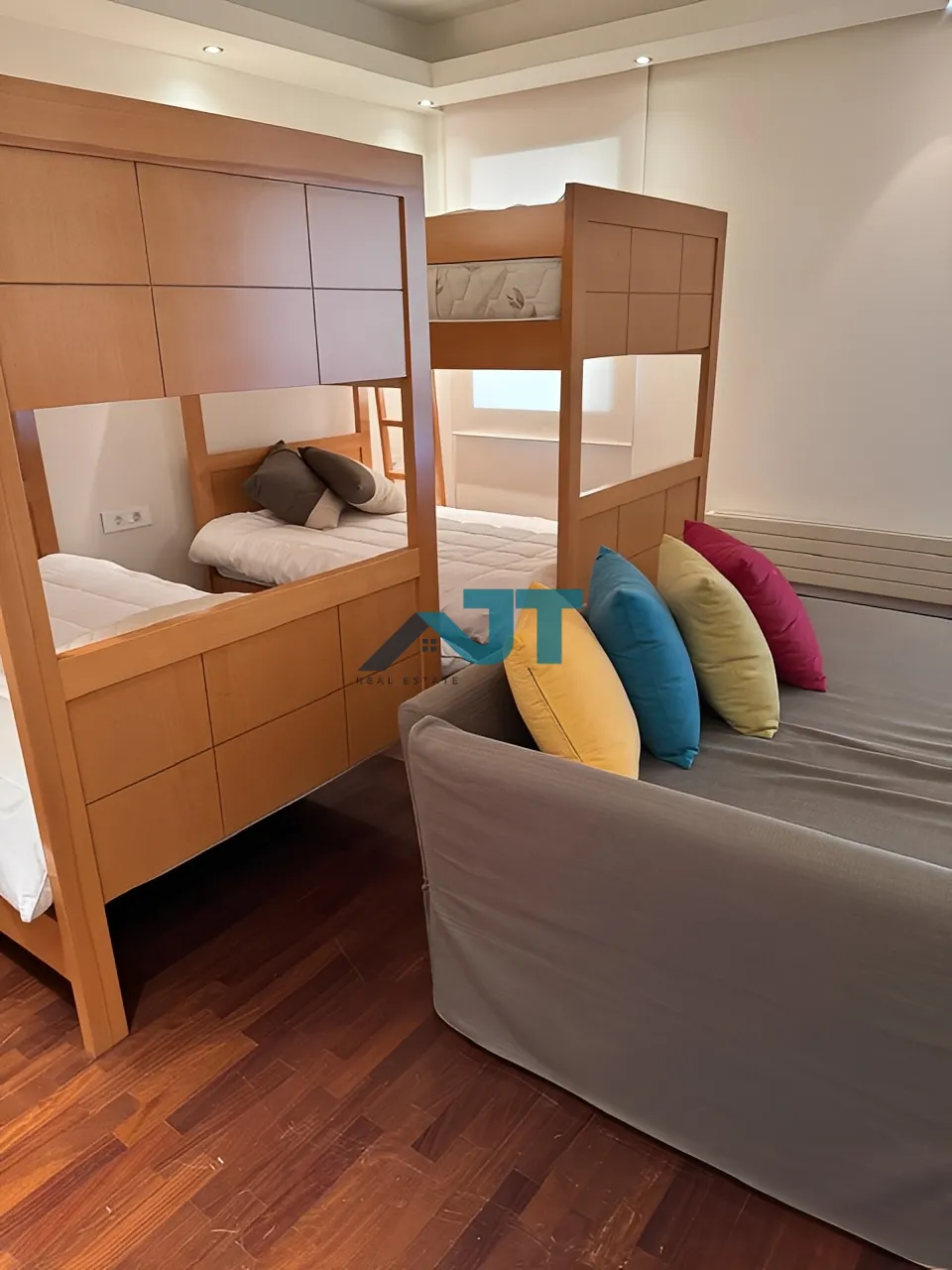 Apartment for Rent in Sursock