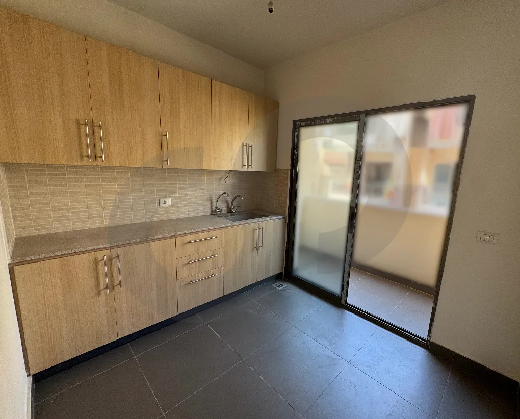 Building for Sale in Bourj Abi Haydar