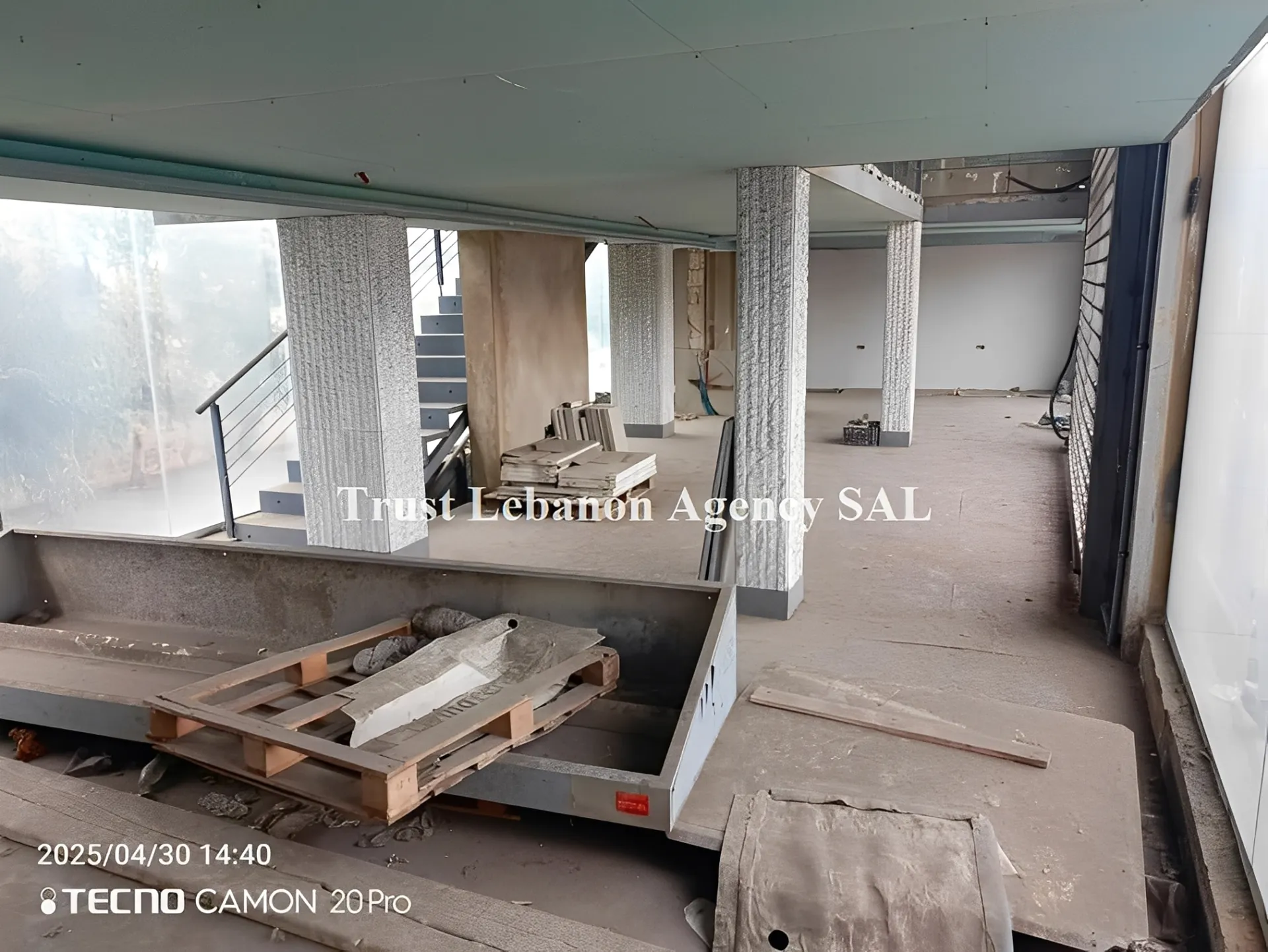 Commercial Property For Rent in Alay, khaldeh