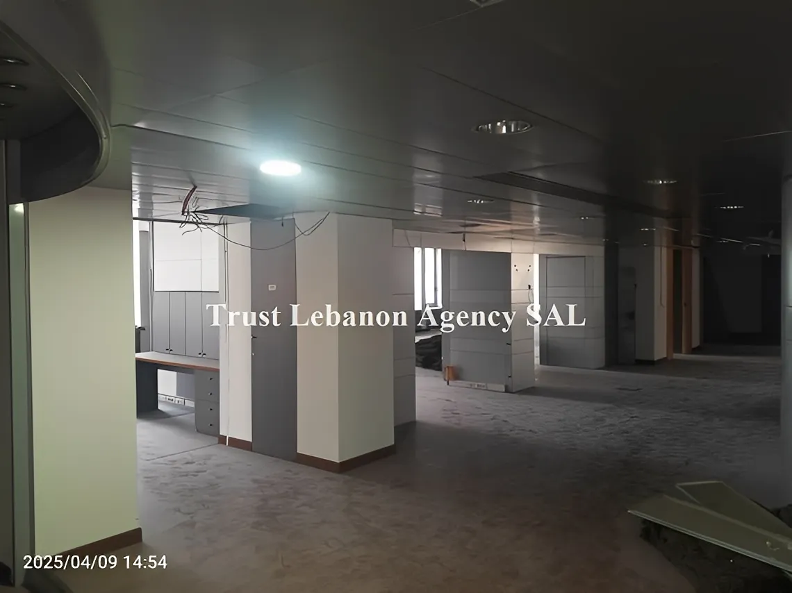Office for rent in Beirut, Mina El Hosn