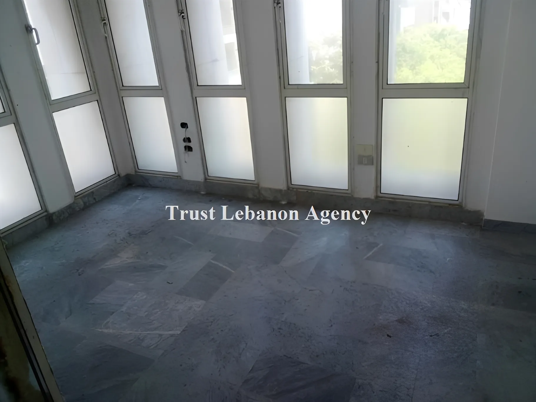 Office for rent in Beirut, Mar Elias
