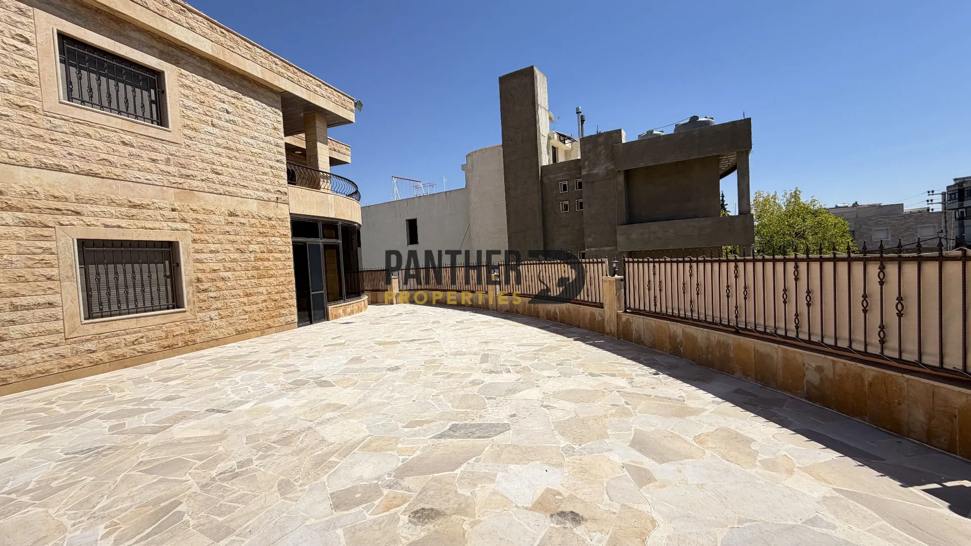 Villa for sale in Zahlé, lebanon