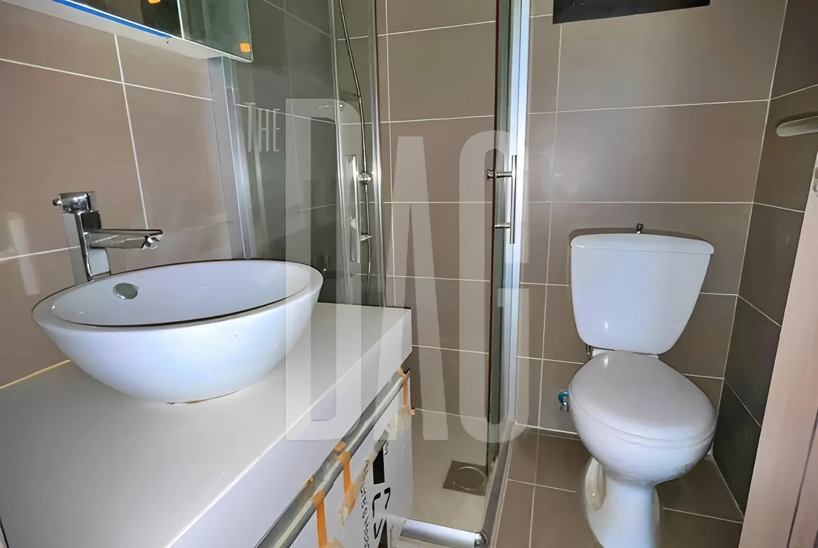 Apartment for Sale in Sioufi, Bayrut, Lebanon