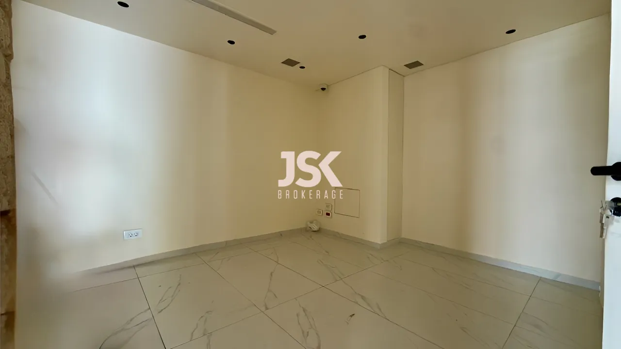 Shop for Rent in Achrafieh