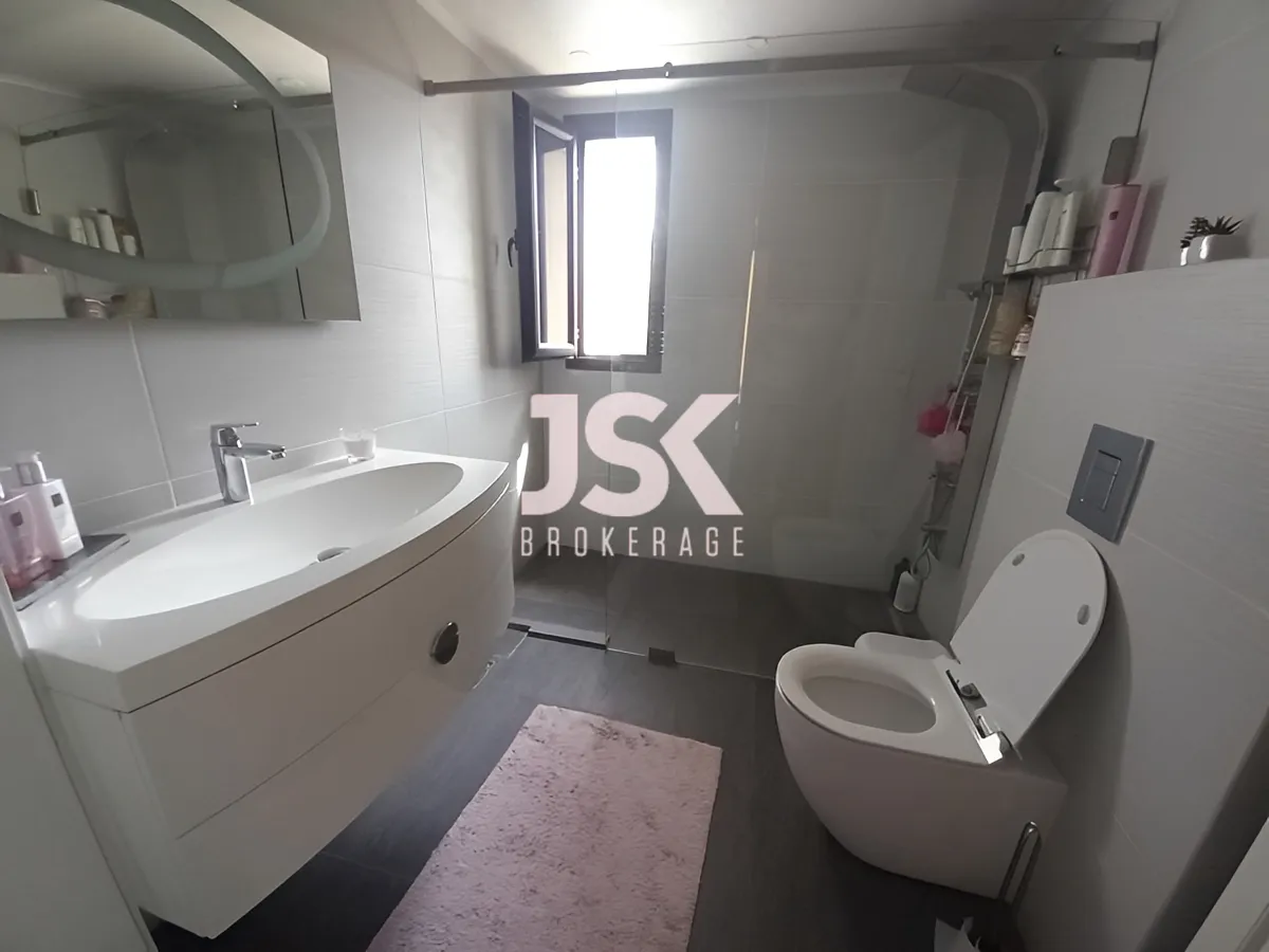 Apartment for Sale in Chnaneir, Lebanon