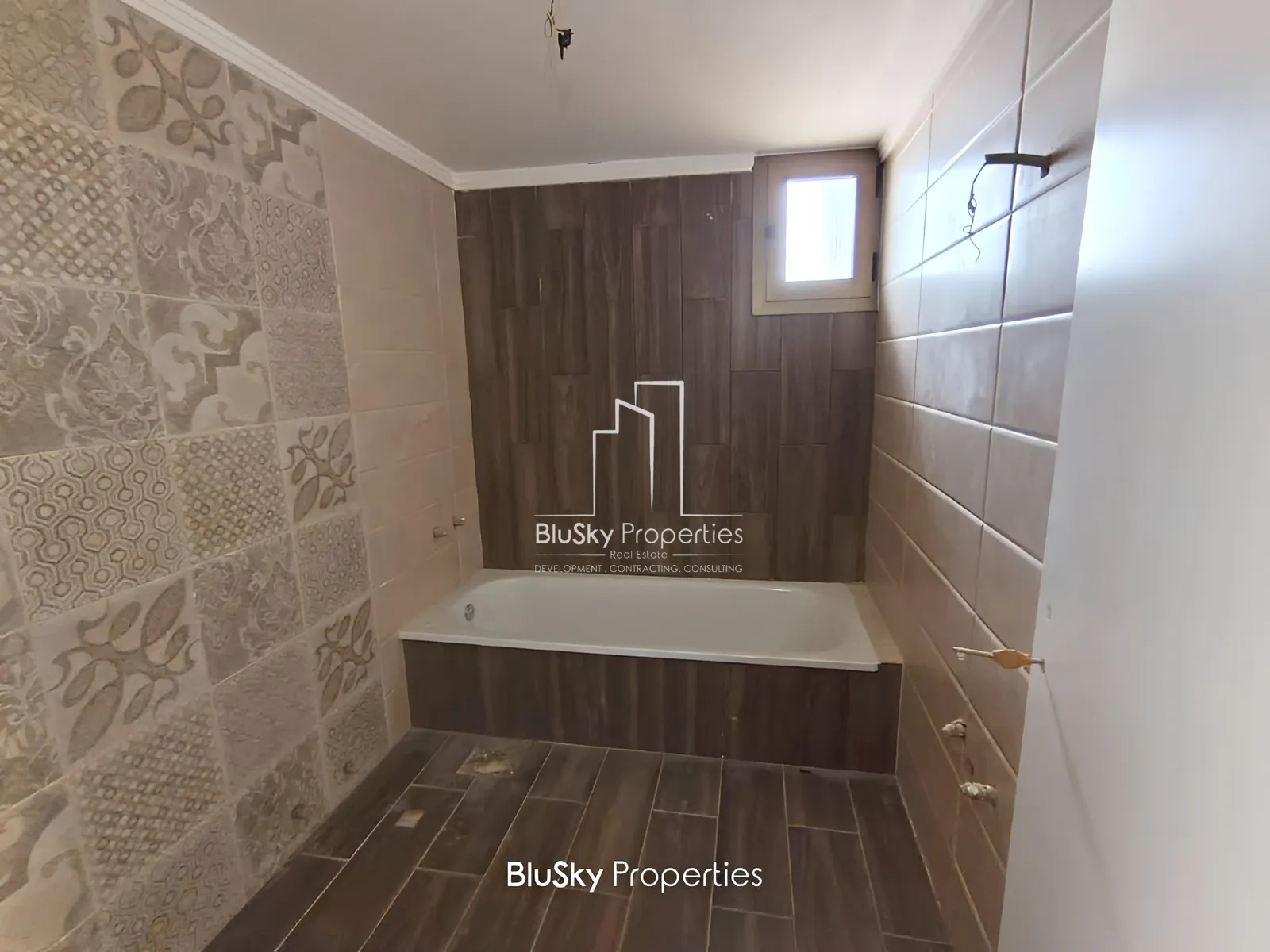 Apartment for Sale in Halat