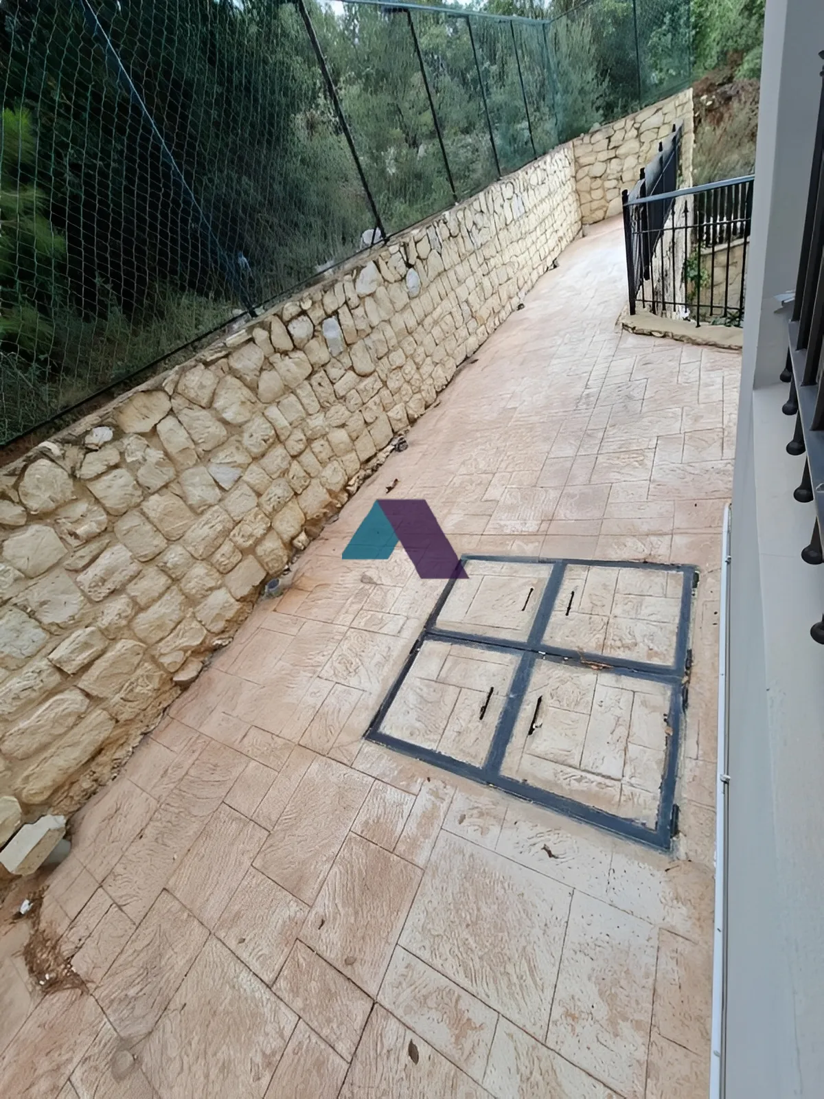 Apartment for Sale in Halat