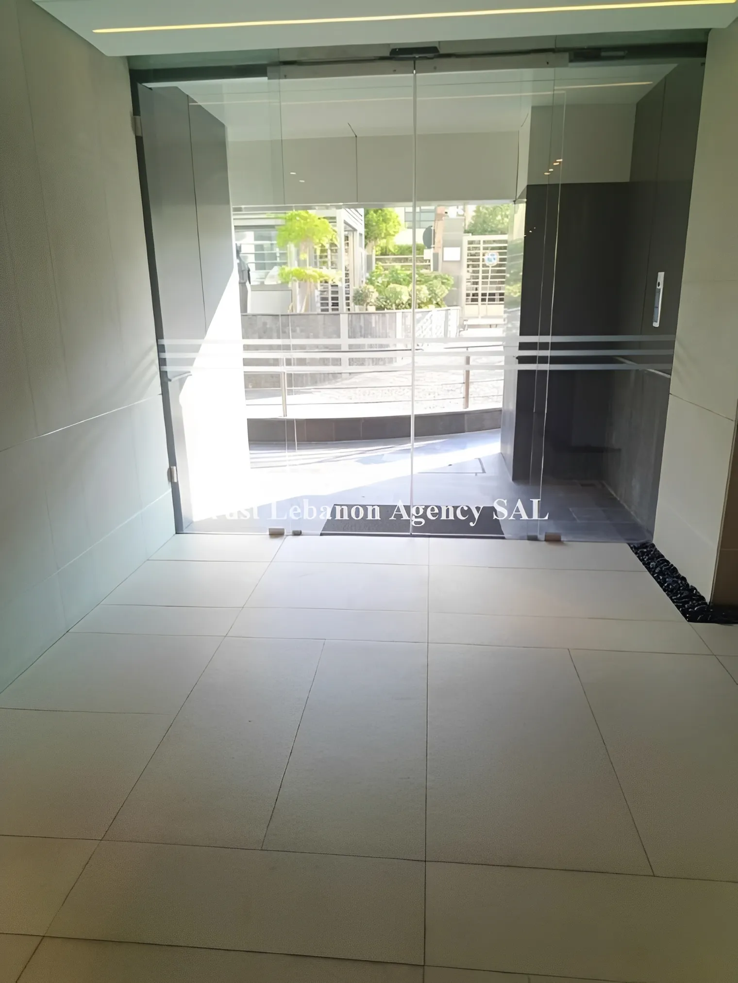 Apartment for Sale in Koraytem Beirut Lebanon - 2 bed, 3 bath