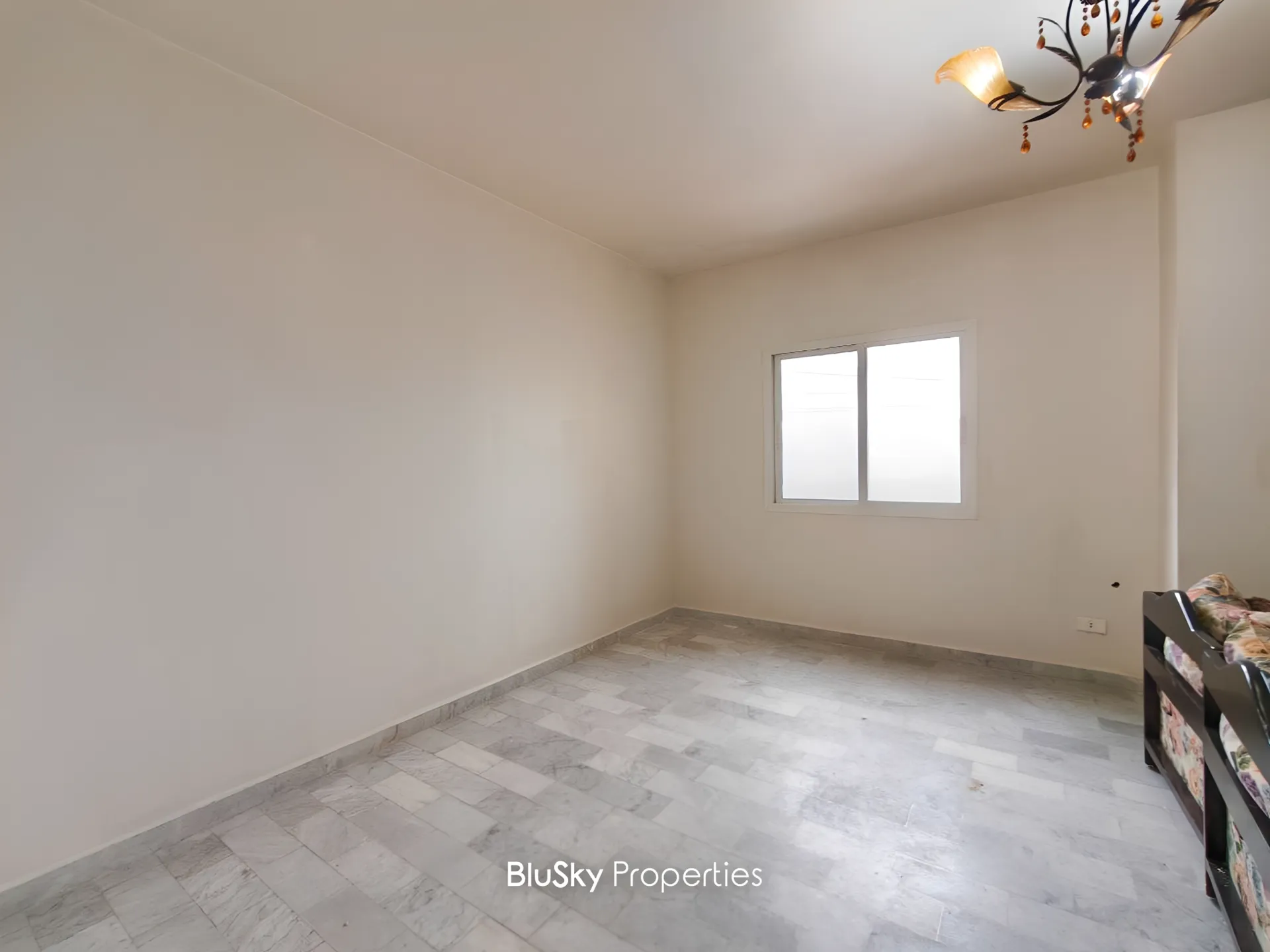 Apartment for sale in Aaqbiyeh