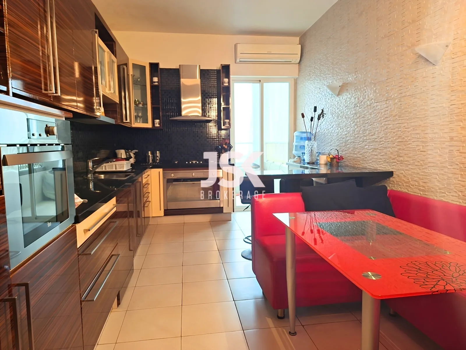 Apartment for Sale in Msaytbeh