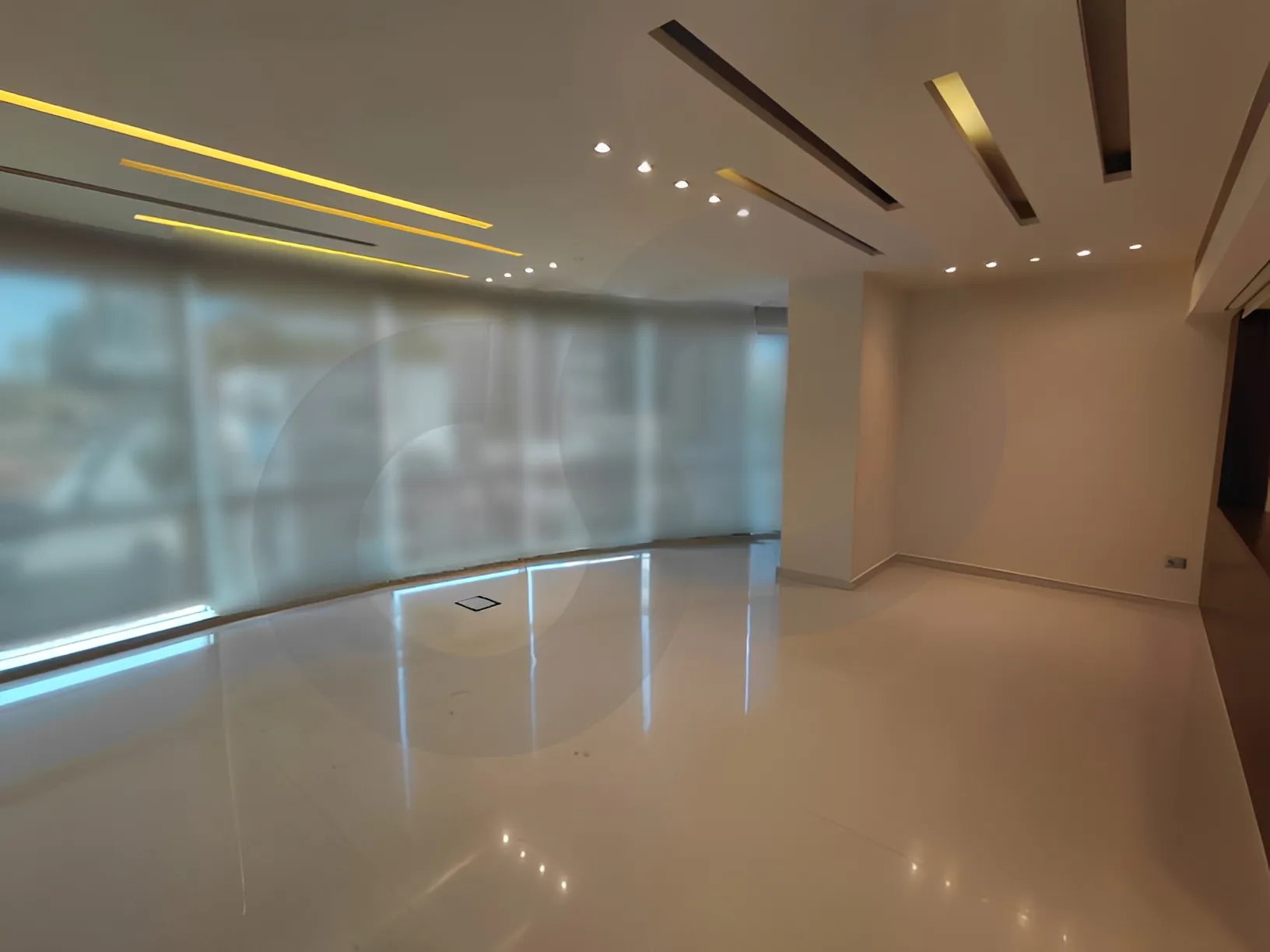 Office for Rent in Mkalles