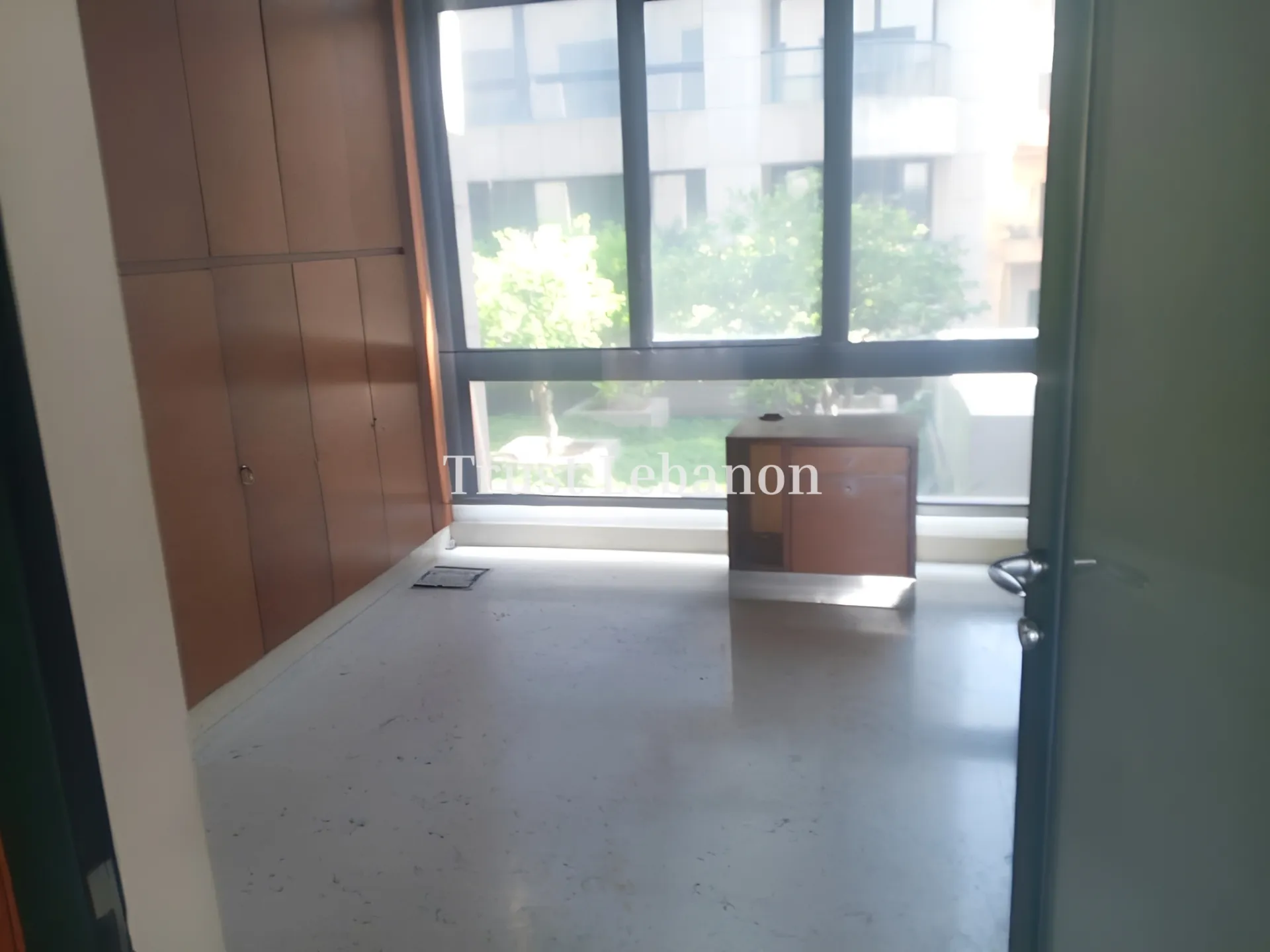 Shop for rent in Ras Beirut, Beirut, Lebanon