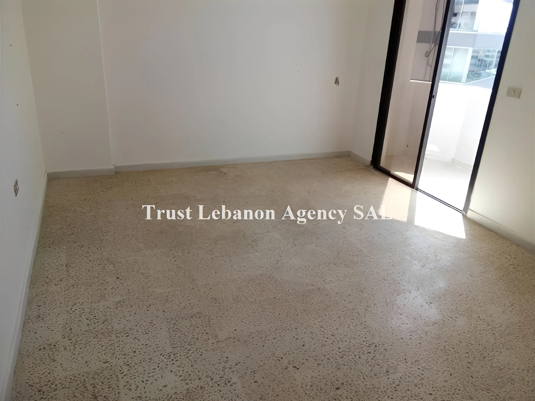 Apartment for Sale in Aramoun Alay