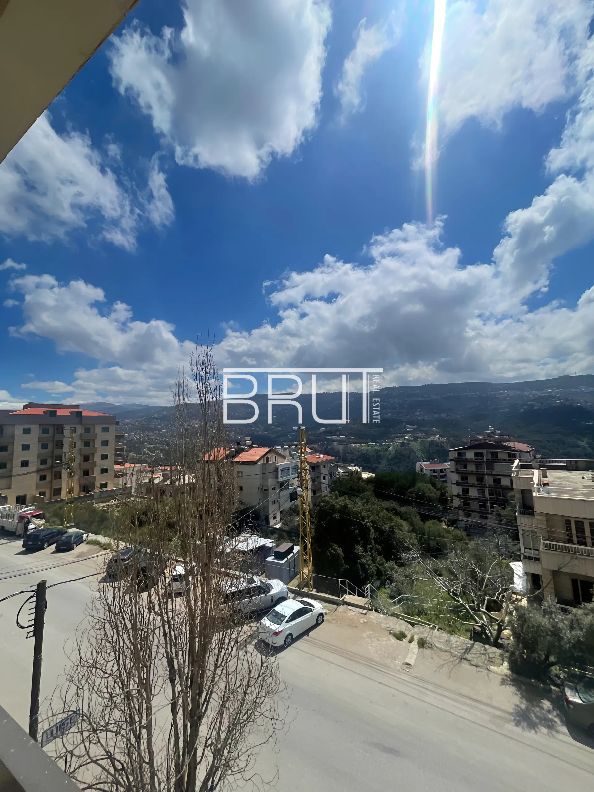 Apartment for Rent in Ballouneh