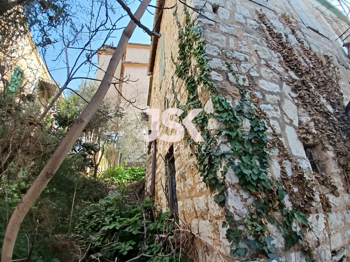 Villa for Sale in Beit Chabeb, Lebanon