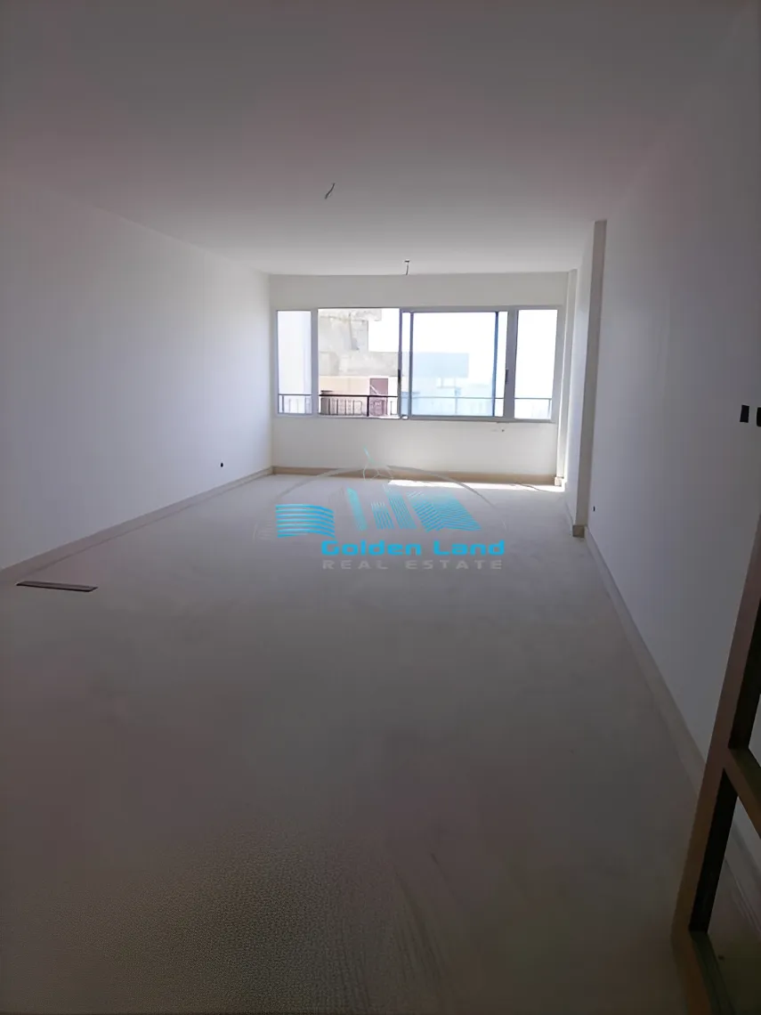Apartment for Sale in Chouaifet El Aamroussieh, Lebanon - 3 bed, 3 bath