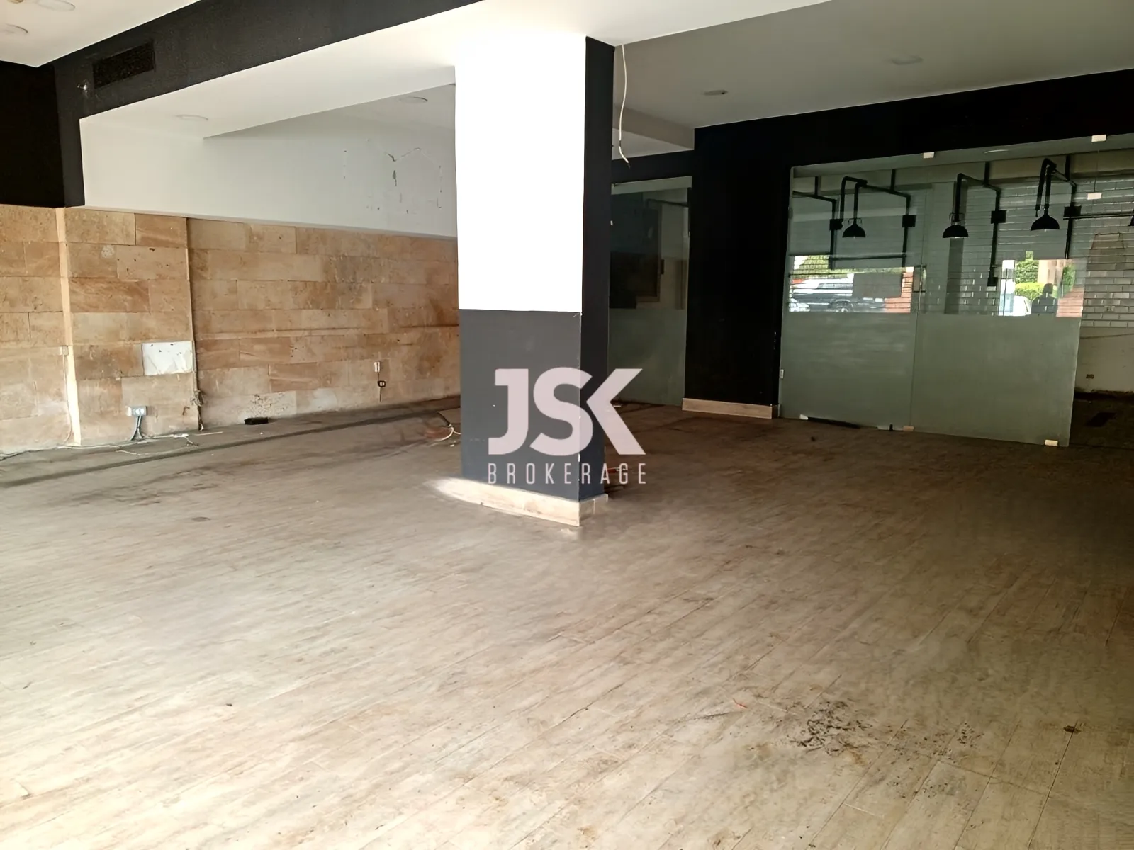 Office for Rent in Adma w Dafnah