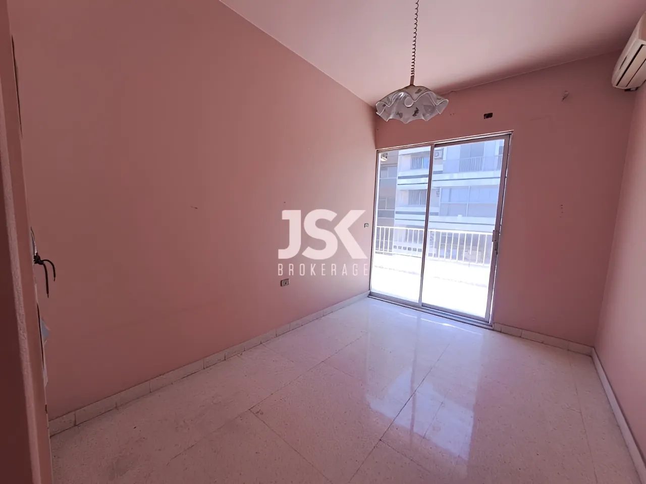 Apartment for Sale in Ras