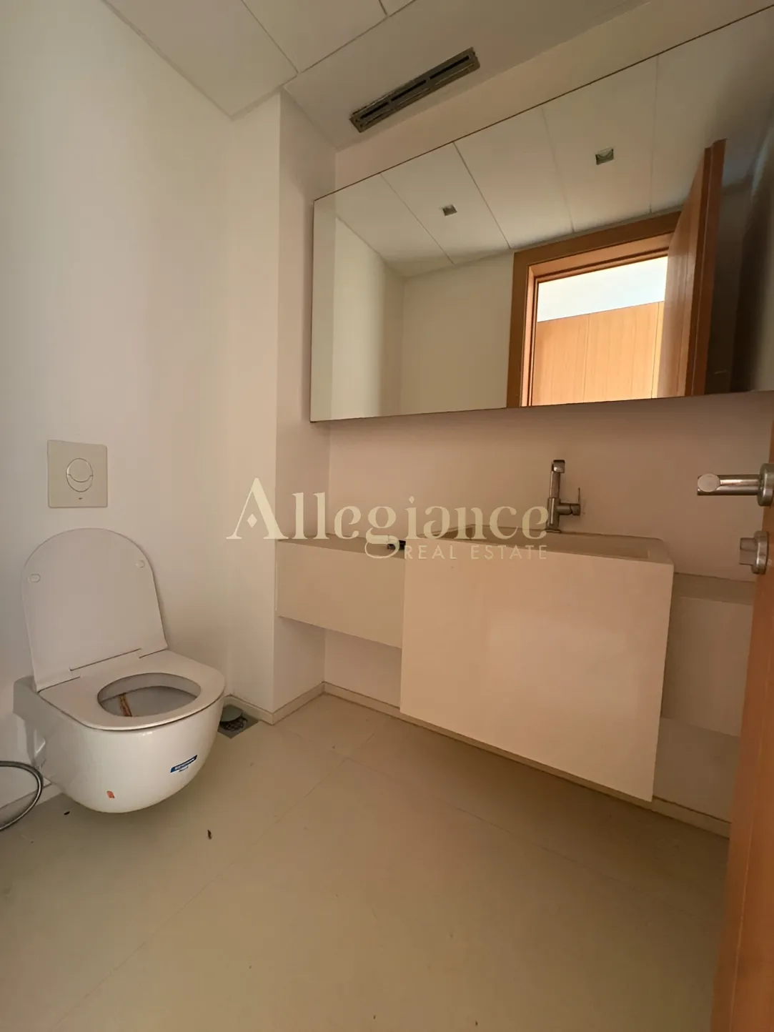 Apartment for sale in Raoucheh