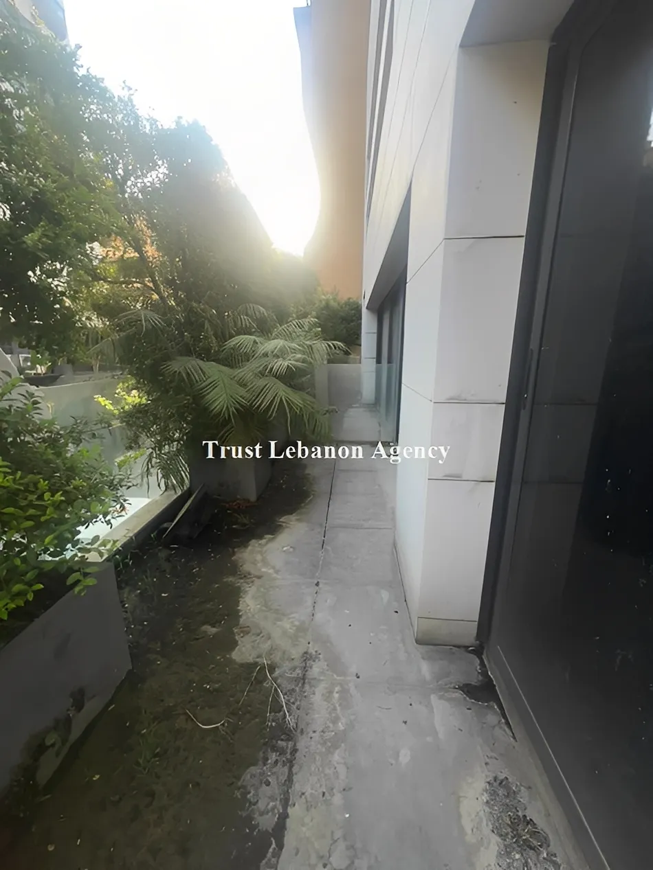 Office For Rent in Beirut, Hamra
