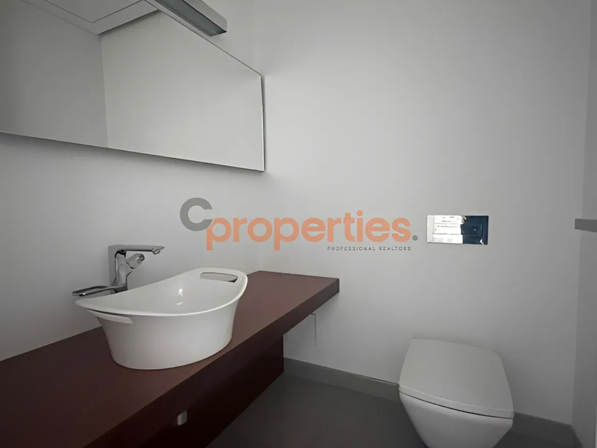 Apartment for Sale in Achrafieh - 5 bed, 6 bath